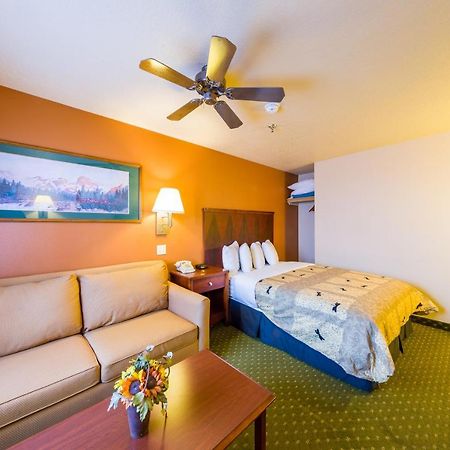 Alpine Inn & Suites Gunnison Ngoại thất bức ảnh