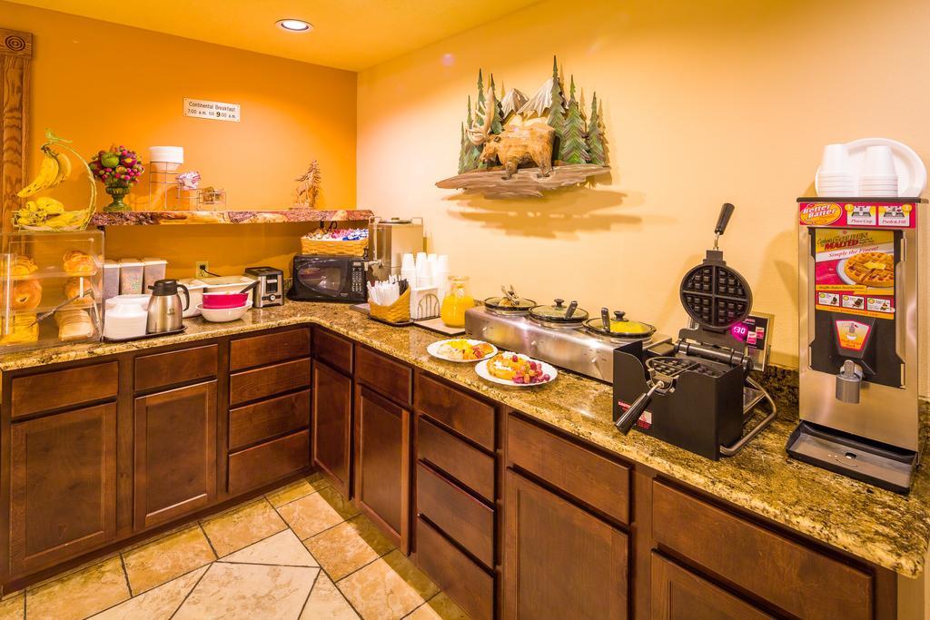 Alpine Inn & Suites Gunnison Ngoại thất bức ảnh