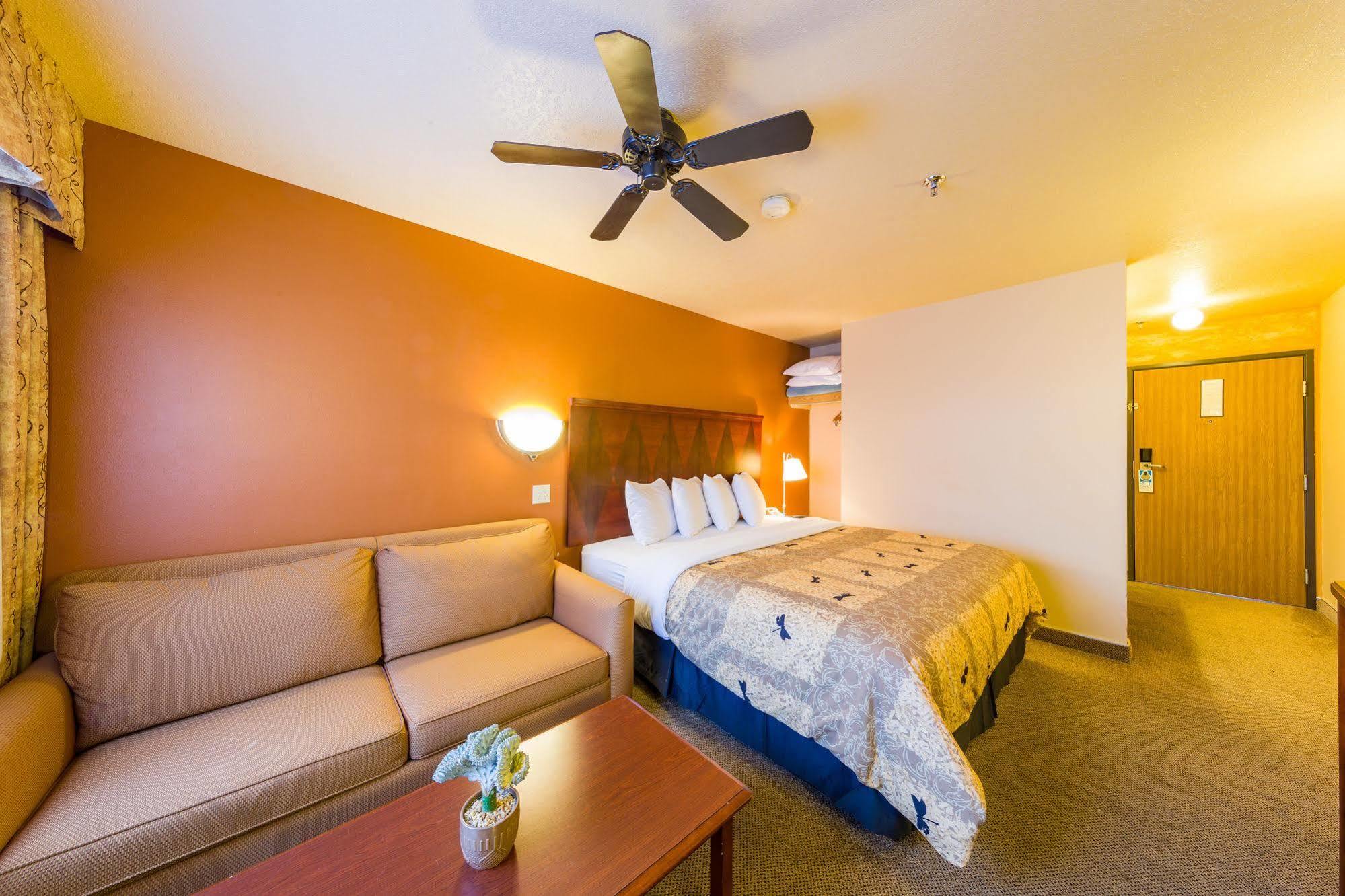 Alpine Inn & Suites Gunnison Ngoại thất bức ảnh