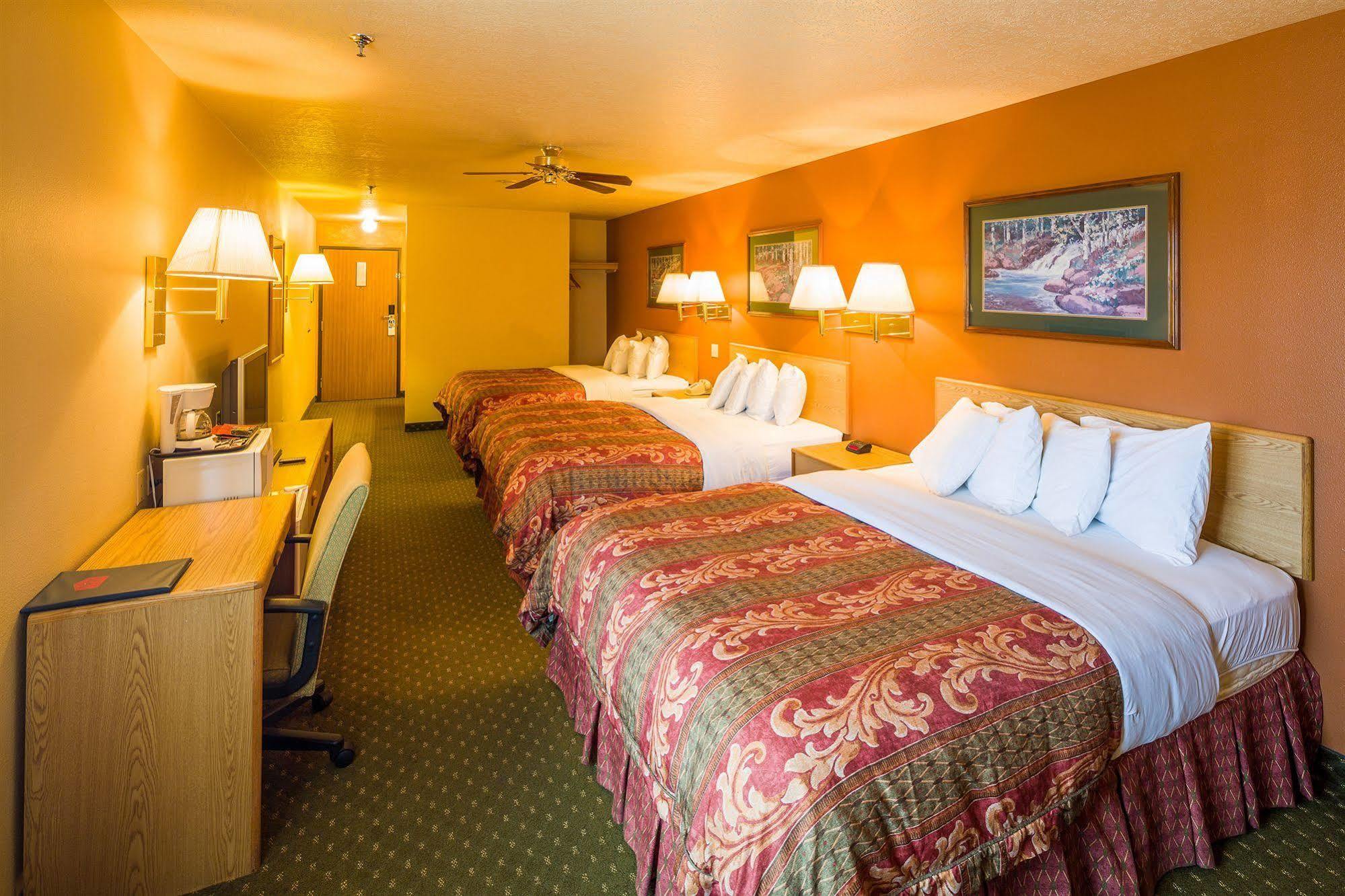 Alpine Inn & Suites Gunnison Ngoại thất bức ảnh